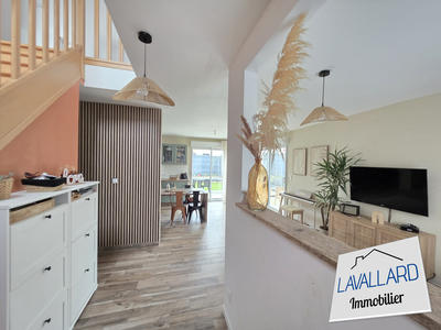 Maison - 114 m² - 6 pièces