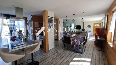 Maison de village - 103 m² - 3 pièces