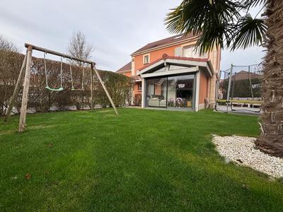 Maison - 114 m² - 6 pièces