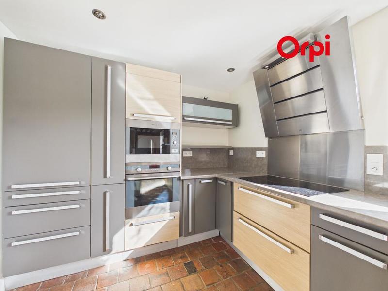 Maison - 79 m² - 5 pièces