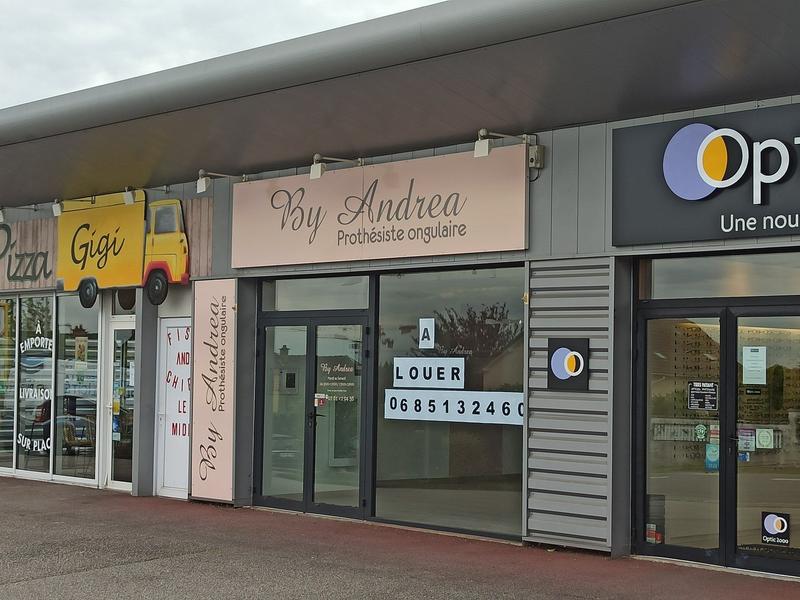 Local commercial - 61 m²