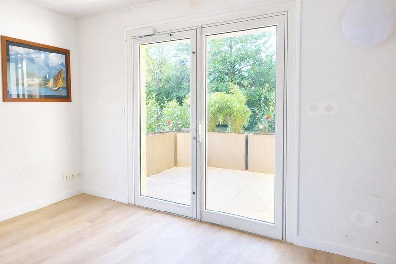 Bureau - 46 m² - 2 pièces