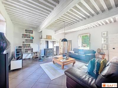 Maison - 372 m² - 12 pièces