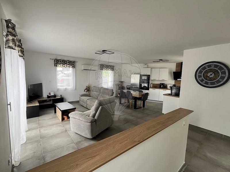 Maison - 73 m² - 3 pièces