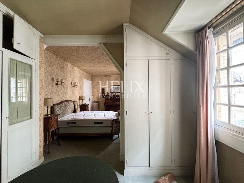 Appartement - 129 m² - 5 pièces