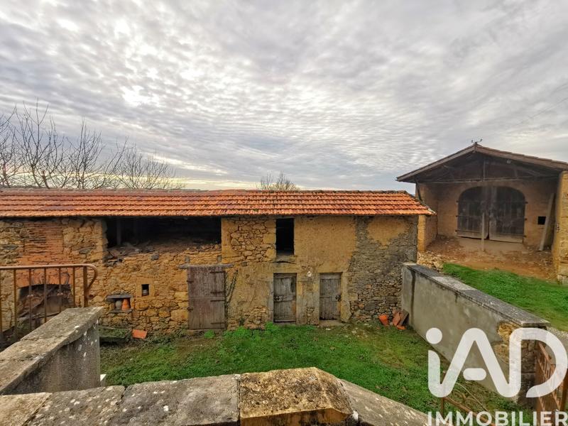 Maison - 300 m² - 10 pièces