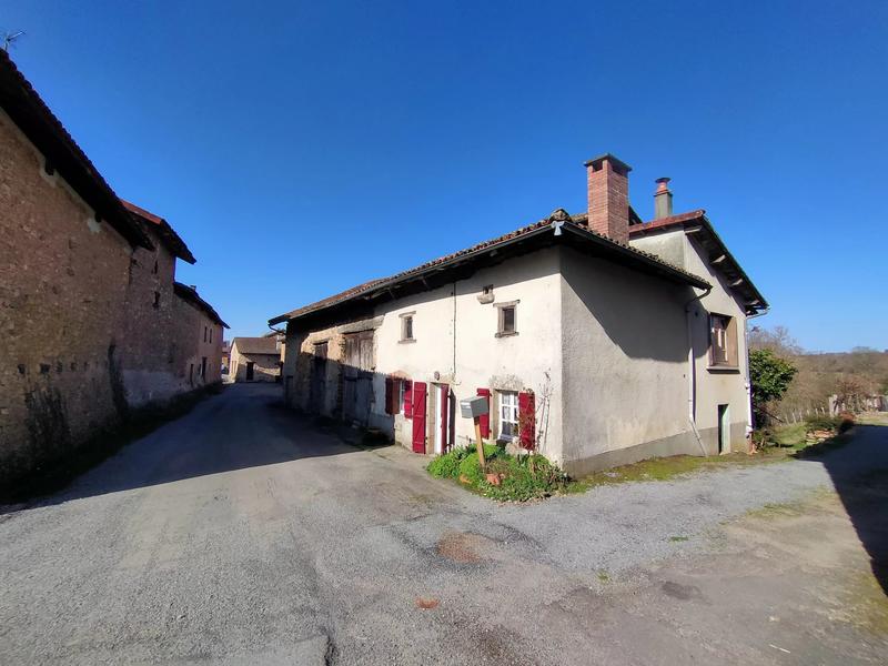 Maison - 93 m² - 5 pièces