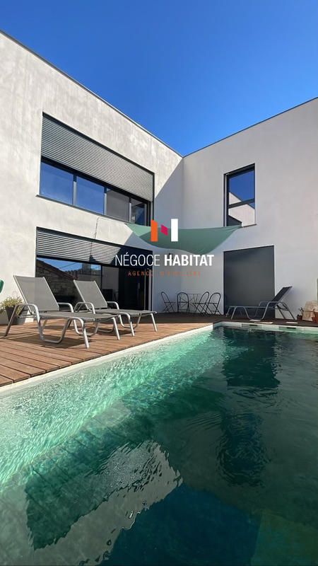 Villa - 182 m² - 7 pièces