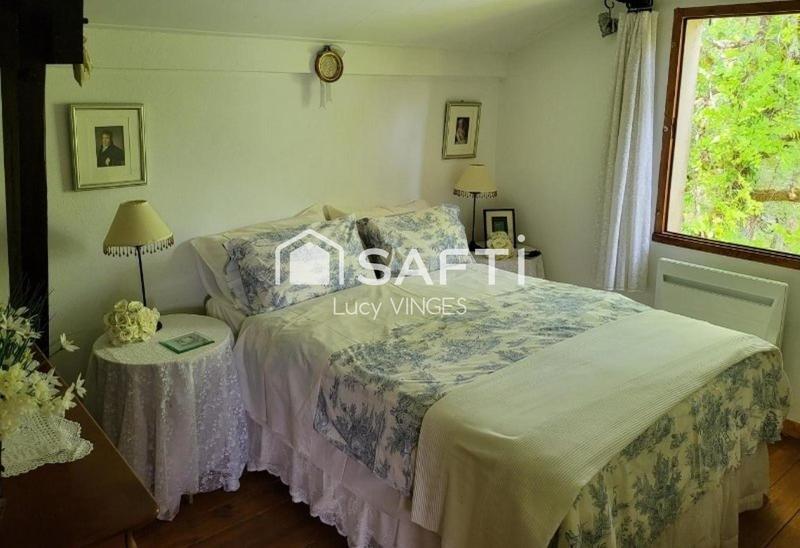 Maison - 105 m² - 4 pièces