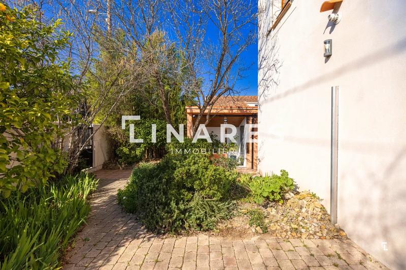 Maison - 162 m² - 6 pièces