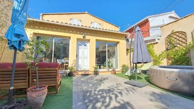 Maison - 95 m² - 5 pièces