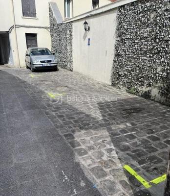 Parking - 12 m²