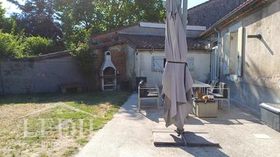 Maison de village - 240 m² - 7 pièces