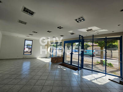 Local commercial - 116 m²