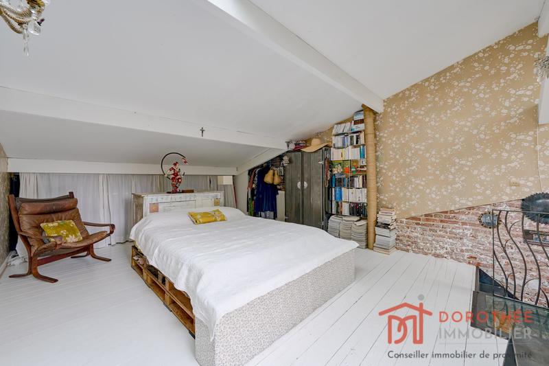 Loft - 130 m² - 4 pièces
