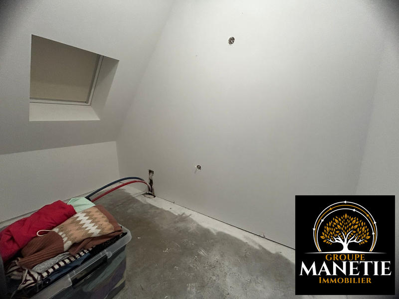 Maison - 133 m² - 8 pièces