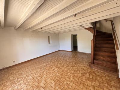 Maison jumelée - 90 m² - 5 pièces