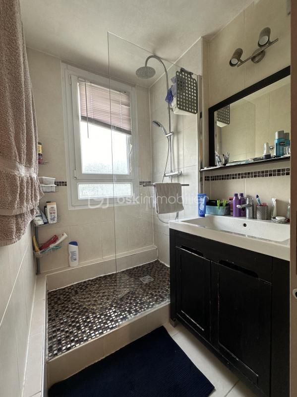 Appartement - 64 m² - 4 pièces