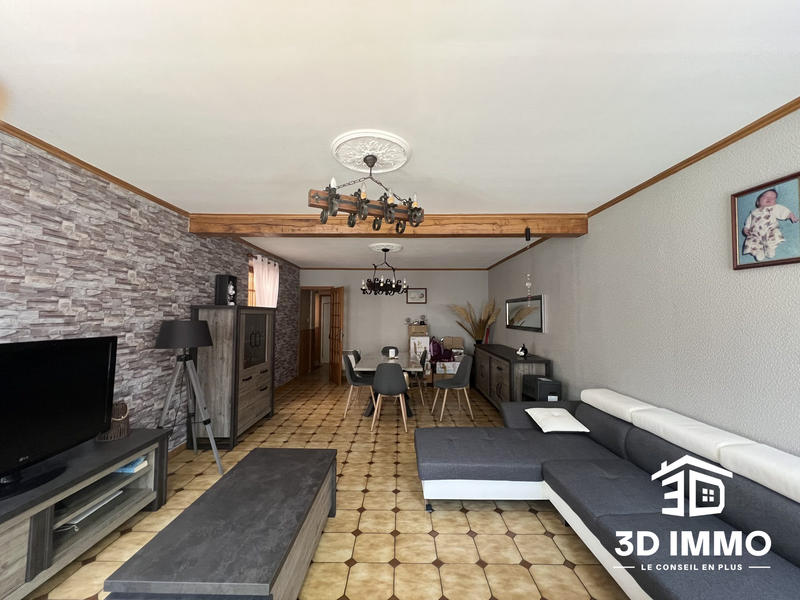 Maison traditionnelle - 107 m² - 4 pièces