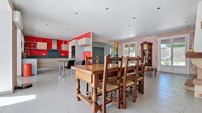 Villa - 226 m² - 5 pièces