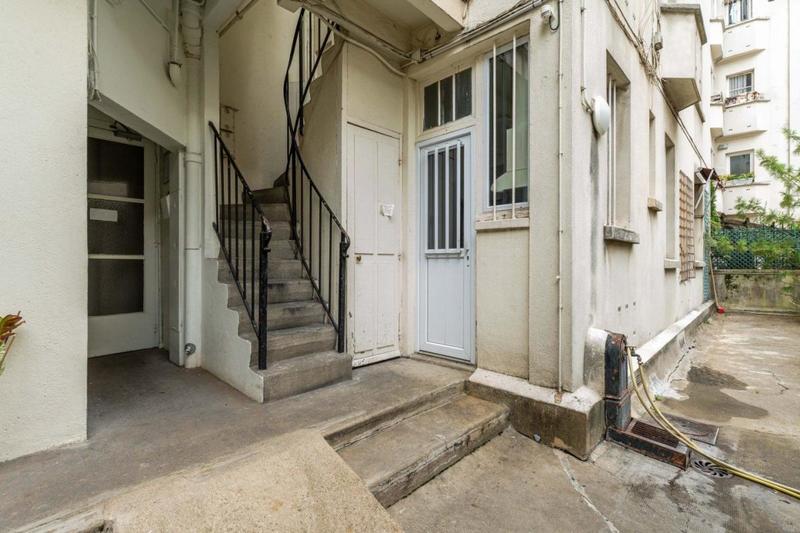 Bureau - 8 m² - 1 pièce