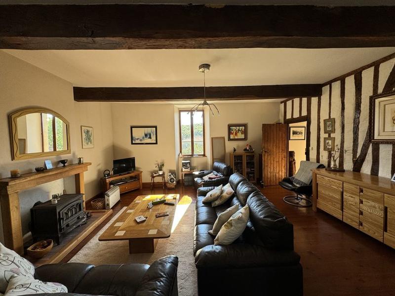 Maison ancienne - 218 m² - 7 pièces
