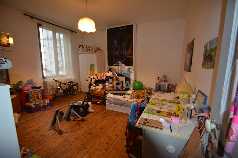 Maison - 190 m² - 8 pièces