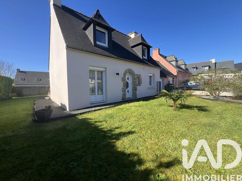 Maison - 100 m² - 6 pièces