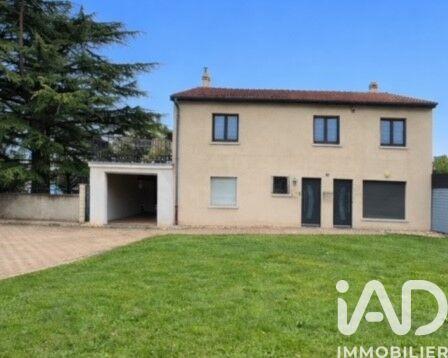 Maison - 189 m² - 10 pièces