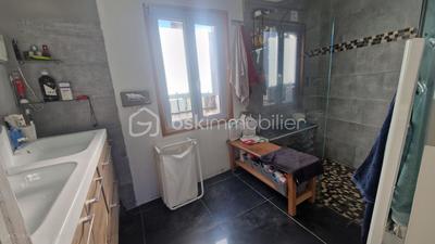 Maison - 85 m² - 5 pièces