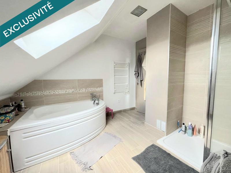 Maison - 143 m² - 5 pièces