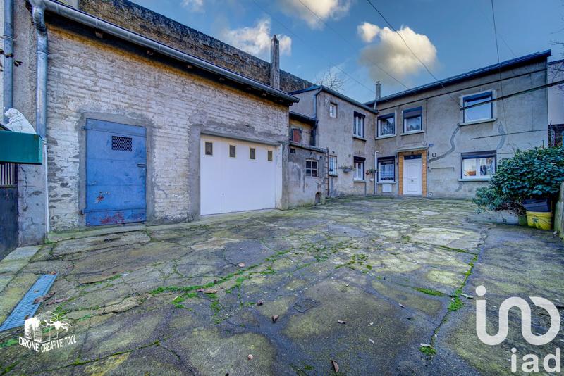 Maison - 97 m² - 5 pièces