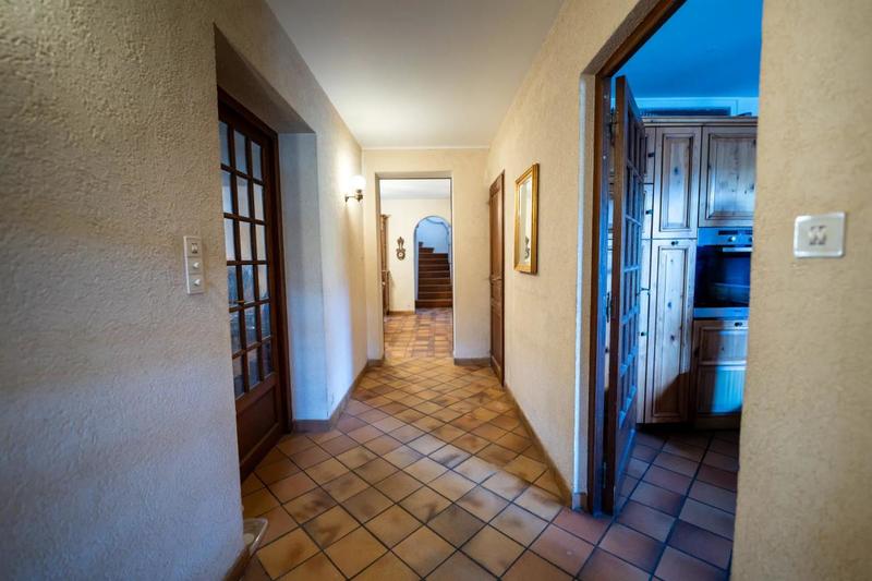 Maison - 176 m² - 7 pièces