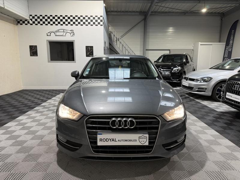 Audi A3 sportback III 1.6 Tdi 110ch Fap Ambition