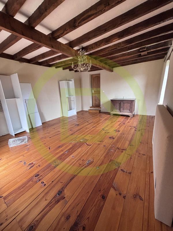 Maison - 250 m² - 7 pièces