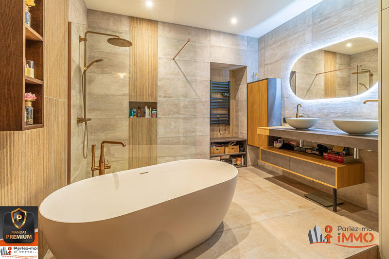 Appartement - 72 m² - 3 pièces