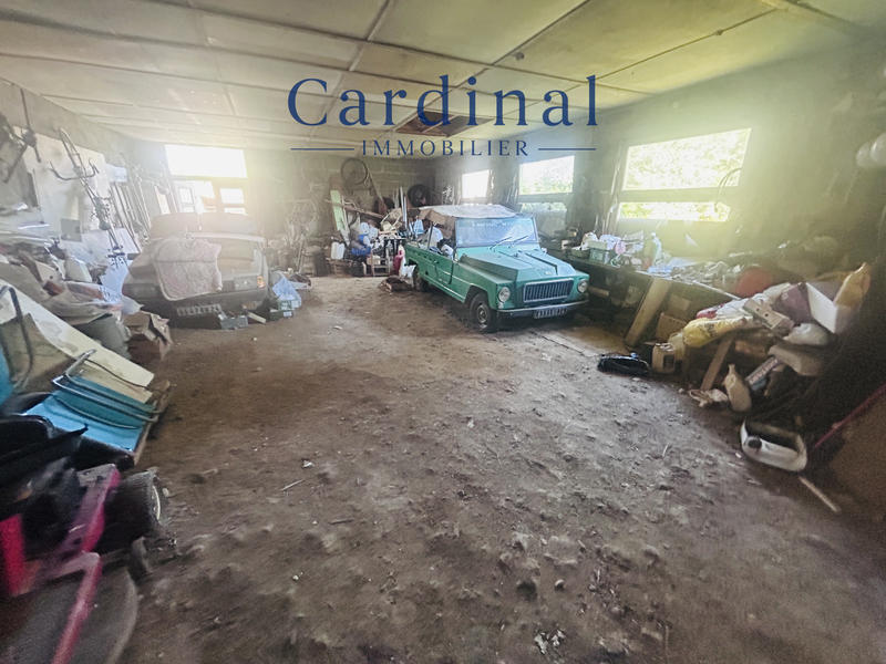 Maison - 230 m² - 10 pièces