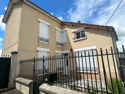 Maison ancienne - 189 m² - 10 pièces