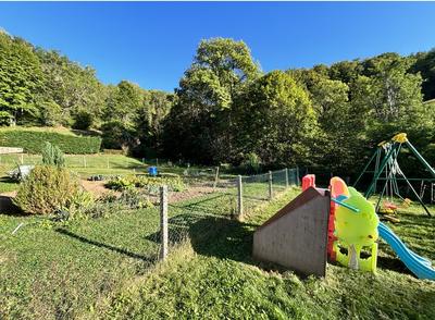 Immeuble - 2 500 m²