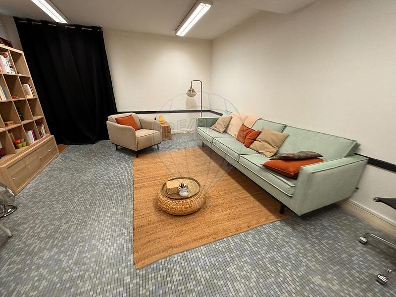 Immeuble - 154 m² - 5 pièces