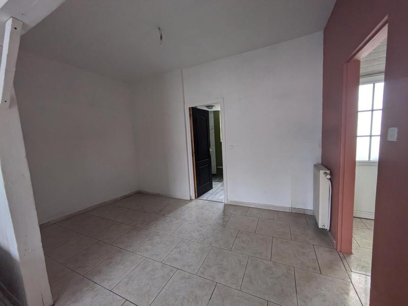 Maison - 99 m² - 5 pièces