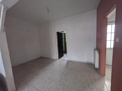 Maison - 99 m² - 5 pièces