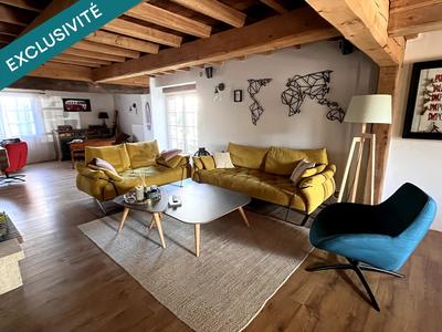 Maison - 220 m² - 7 pièces