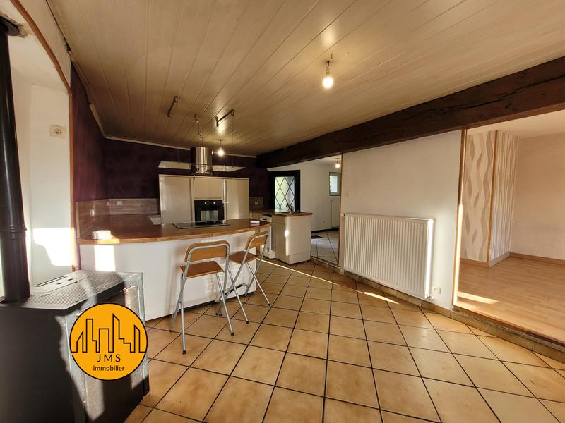 Maison de village - 75 m² - 4 pièces