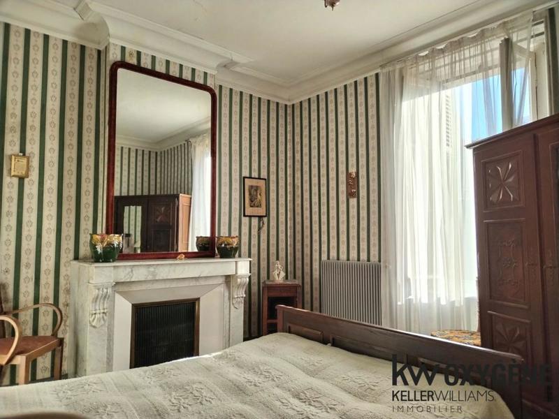 Maison ancienne - 203 m² - 6 pièces