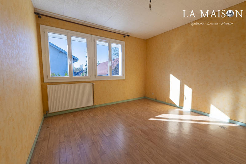 Maison - 80 m² - 4 pièces