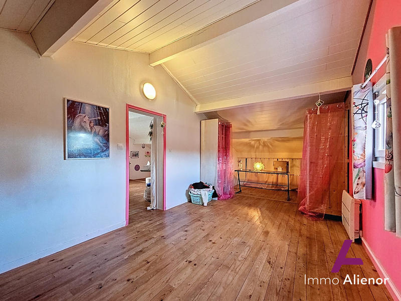 Maison - 140 m² - 6 pièces