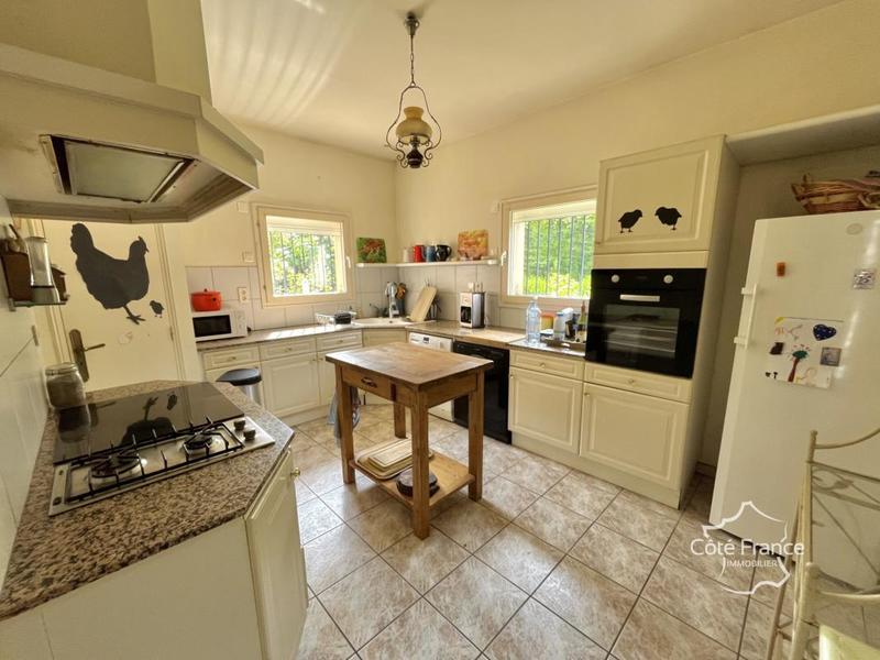 Villa - 145 m² - 5 pièces