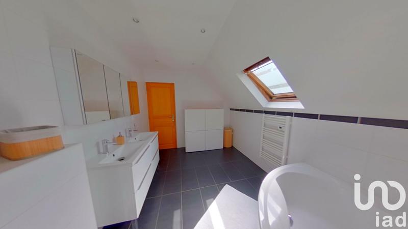 Maison - 133 m² - 6 pièces