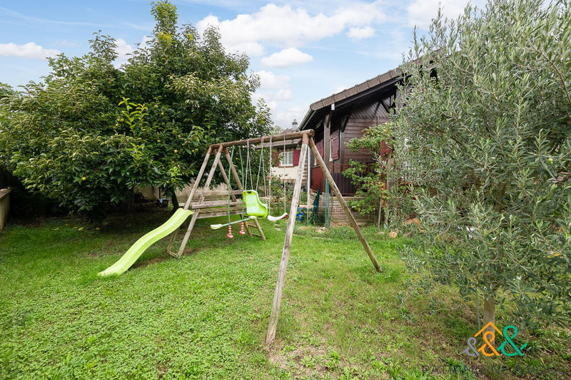 Châlet - 198 m² - 7 pièces